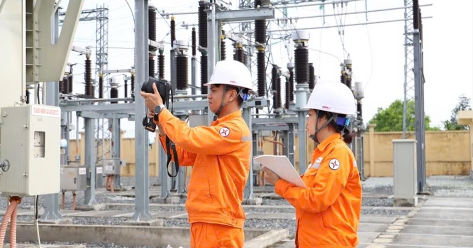 Báo cáo đánh giá kết quả thực hiện kế hoạch SXKD năm 2025 của EVNNPC