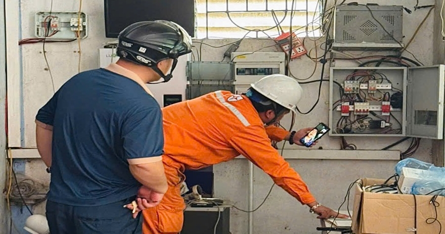 Công ty Điện lực Phú Thọ: Điện lực Lâm Thao phản ứng nhanh, phối hợp bảo đảm an toàn điện chữa cháy nhà dân