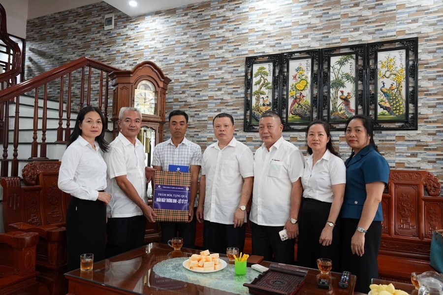 a1 gia dinh chính sách