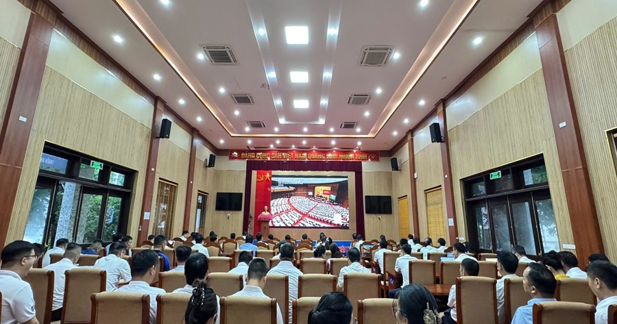Đảng bộ Công ty Điện lực Phú Thọ học tập, quán triệt Nghị quyết Trung ương 3 khóa XIV