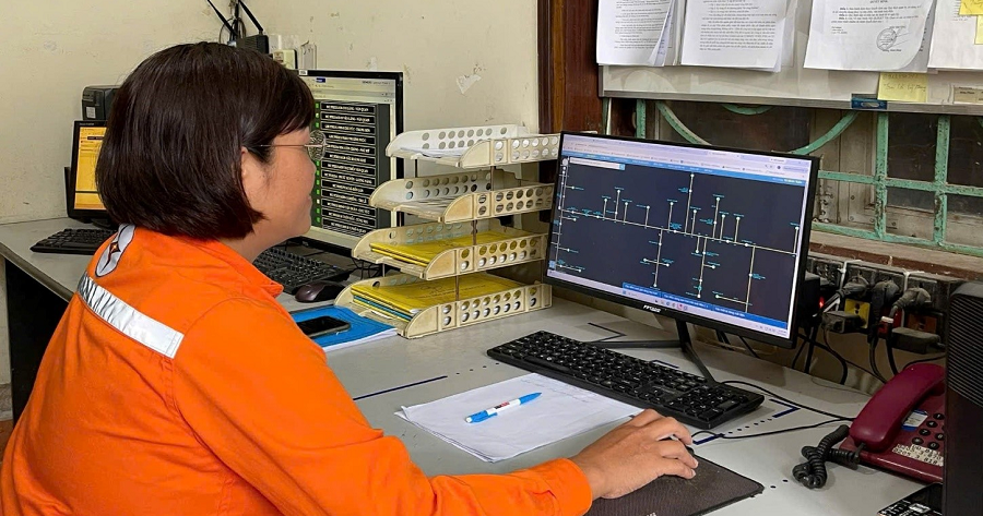 Chị Vi Thị Thắng – Người "giữ nhịp" dòng điện bằng trách nhiệm và nghị lực