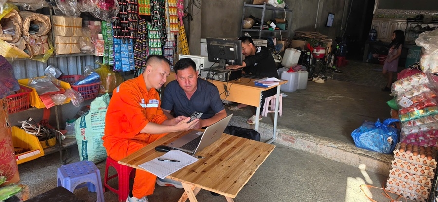 Công ty Điện lực Lào Cai đưa tiện ích số đến gần hơn với khách hàng sử dụng điện
