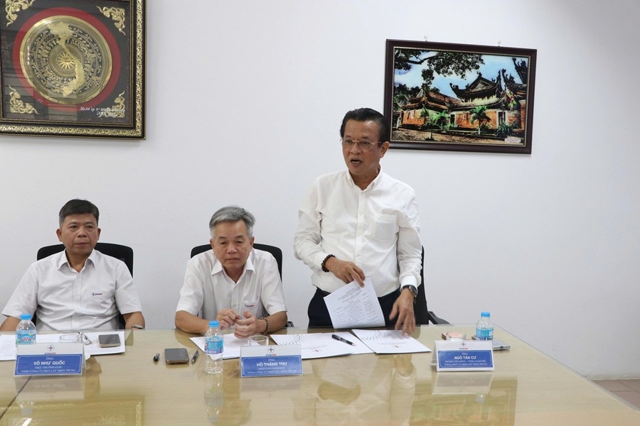 s Ông Ngô Tấn Cư - Thành viên HĐTV - Tổng Giám đốc EVNCPC